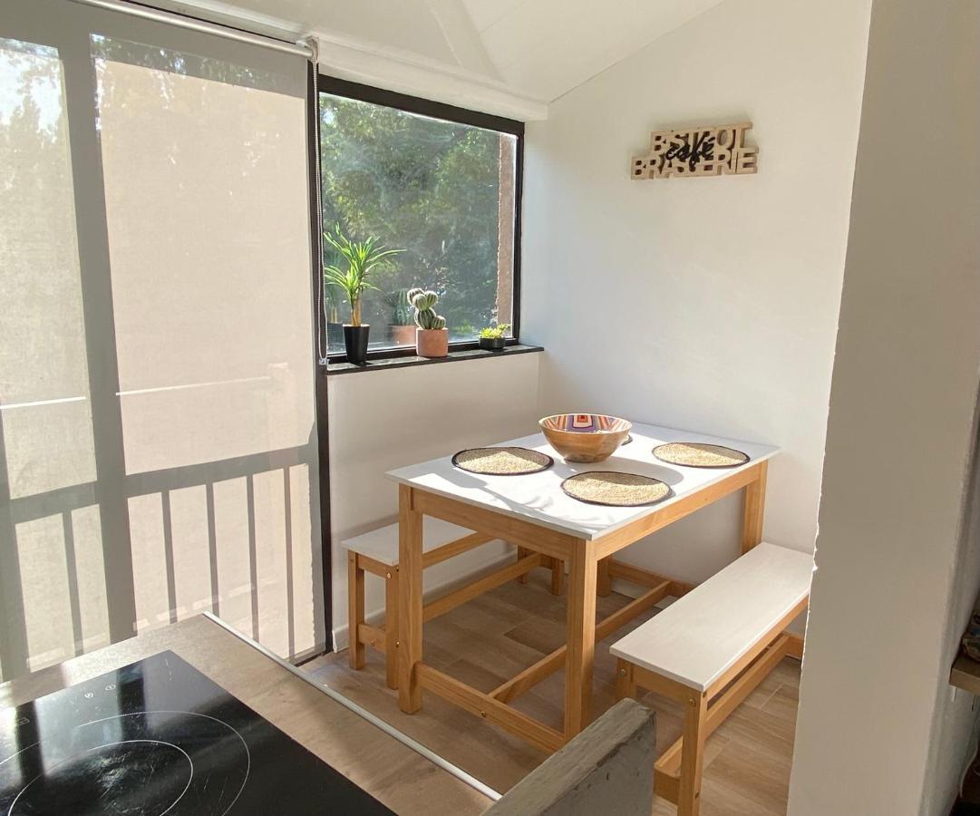Joli Appartement Cosy อาร์ลส์ ภายนอก รูปภาพ