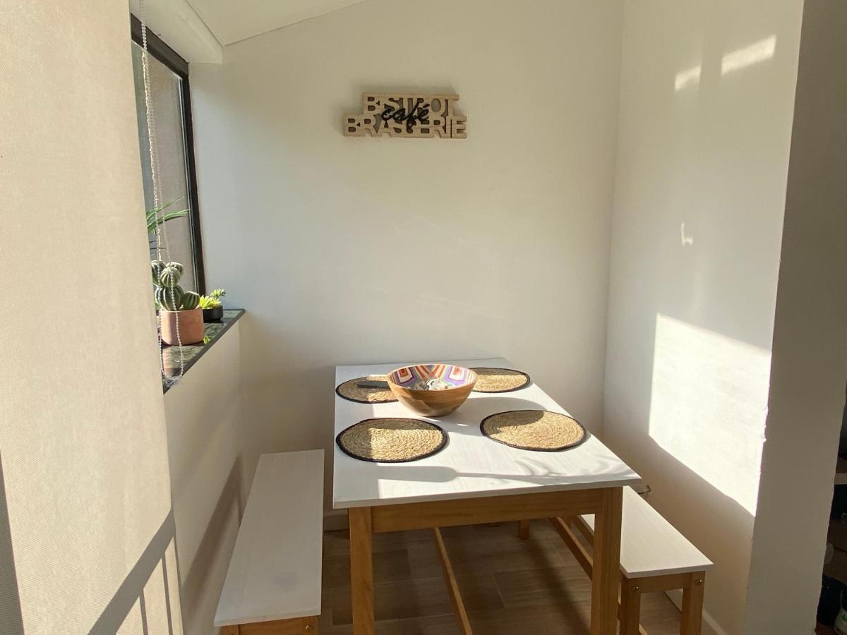 Joli Appartement Cosy อาร์ลส์ ภายนอก รูปภาพ